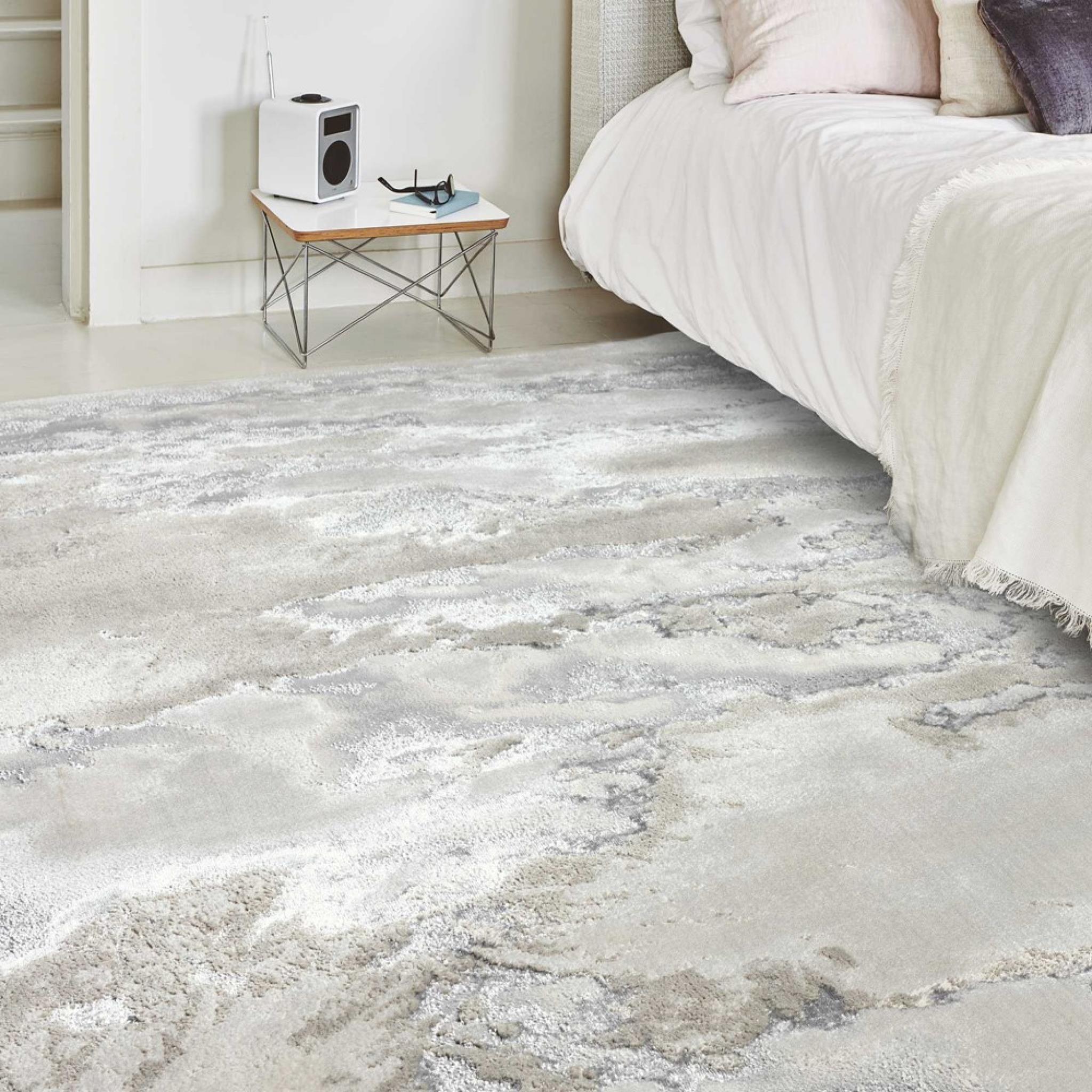Aurora AU02 Cloud Grey Modern Shiny Abstract Marbled Pattern Rug Hallway Runner 160x230cm (5'3"x7'7")
