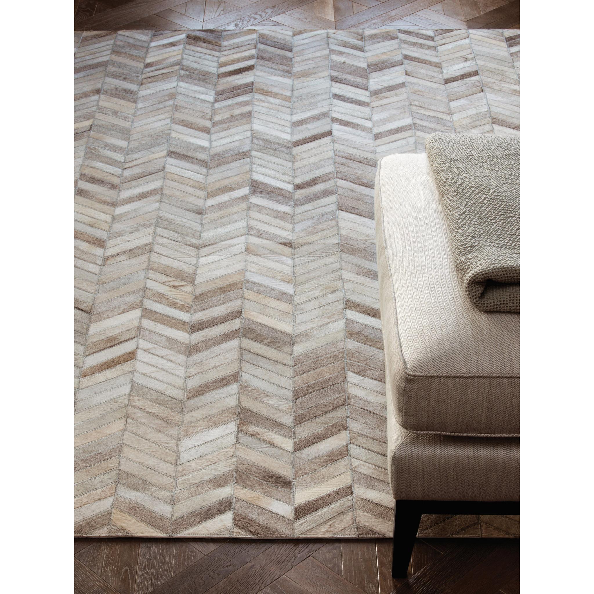 Gaucho Hand Woven Real Cow Hide Sheepskin Patchwork Chevron Beige Natural Rug Large 160x230 cm (5'3"x7'7")