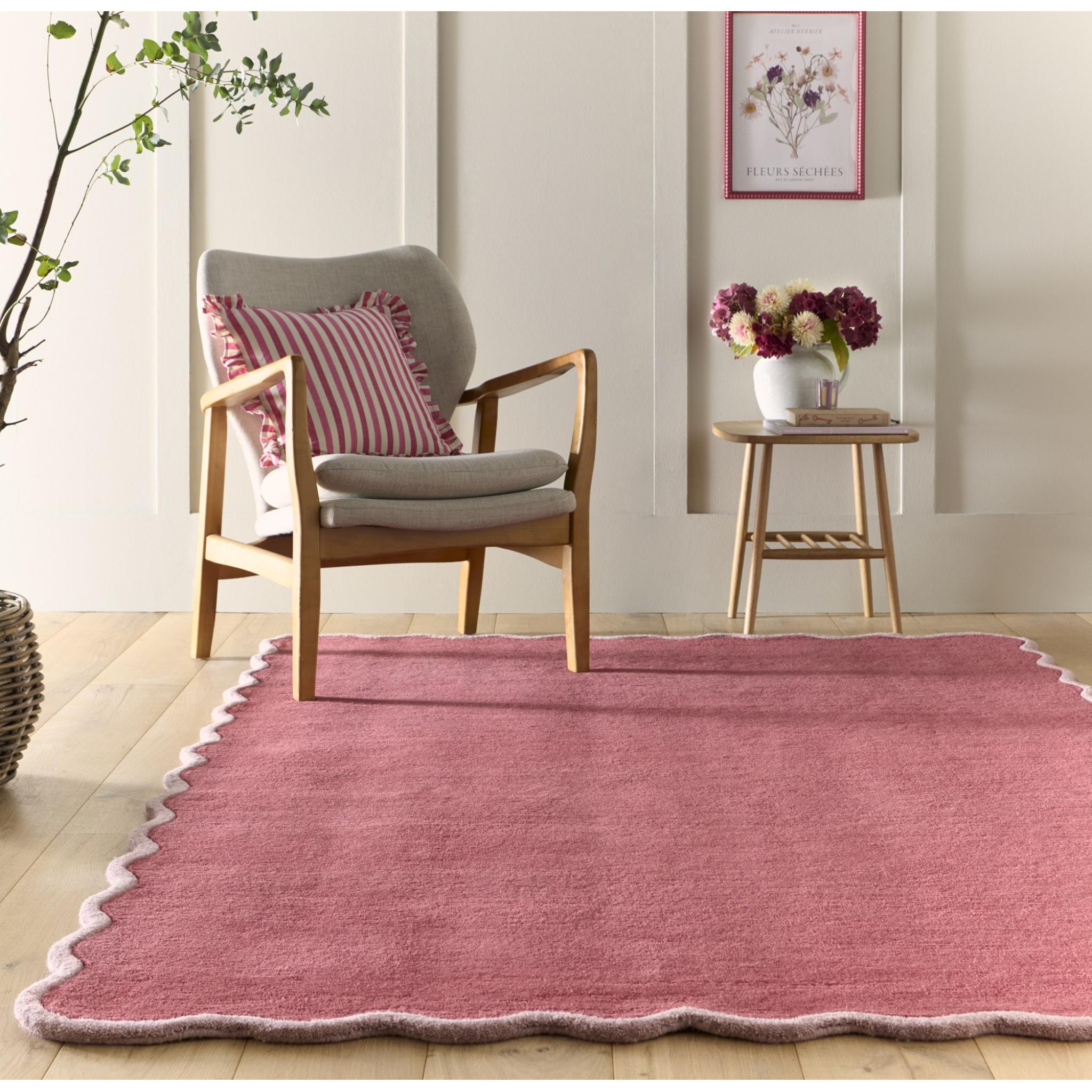 Origins Scalloped Border Elsie Wool Hand Tufted Rug in Coral Lilac Medium 120x170 cm (4'x5'6")