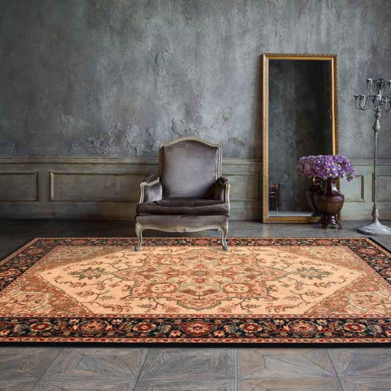 Royal Kashqai Traditional Wool Rugs 4354 102 in Pink and Black