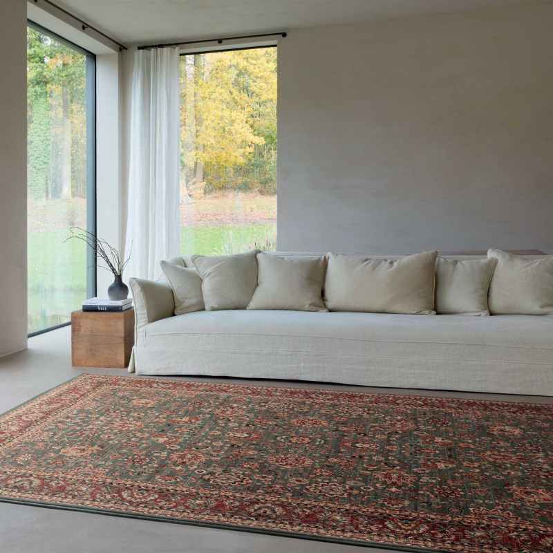 Kashqai Traditional Persian Rugs 4362 400 in Green