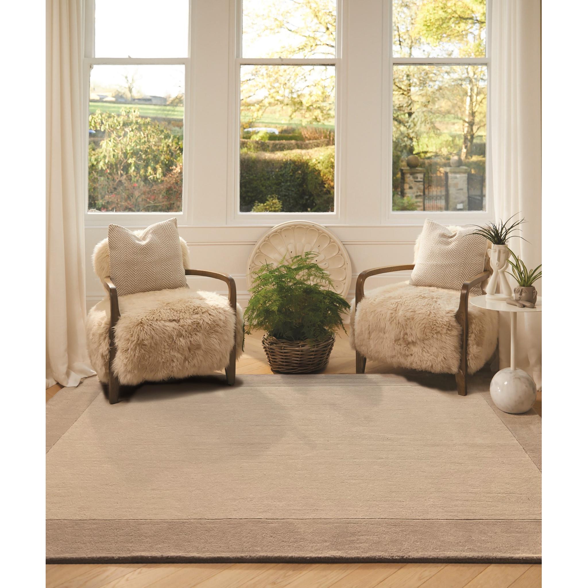 Origins Borders Hand Loom Woven Wool Bordered Rug Hallway in Natural Beige Small 80x150 cm (2'6"x5')