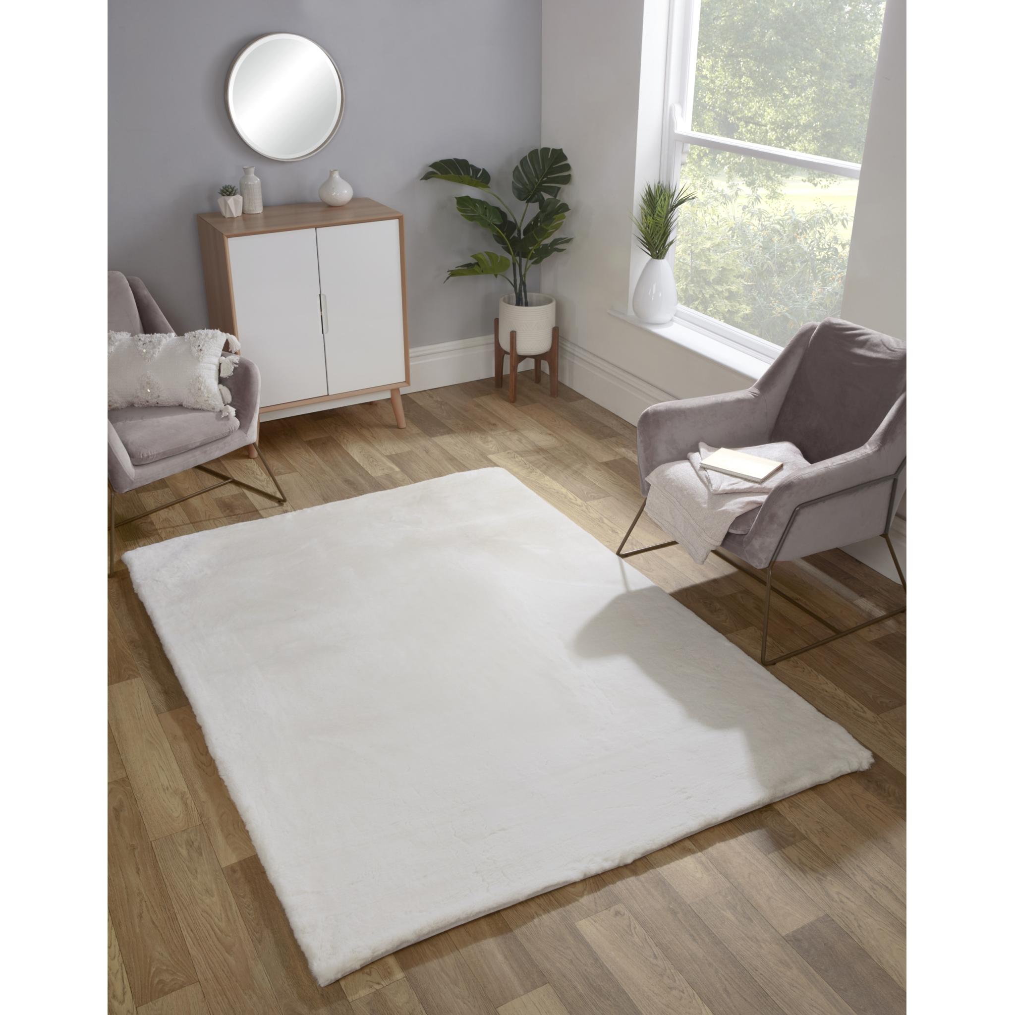 Luxe Faux Fur Plain Super Soft Shaggy Rug in Ivory X-Small 60x100 cm (2'x4')