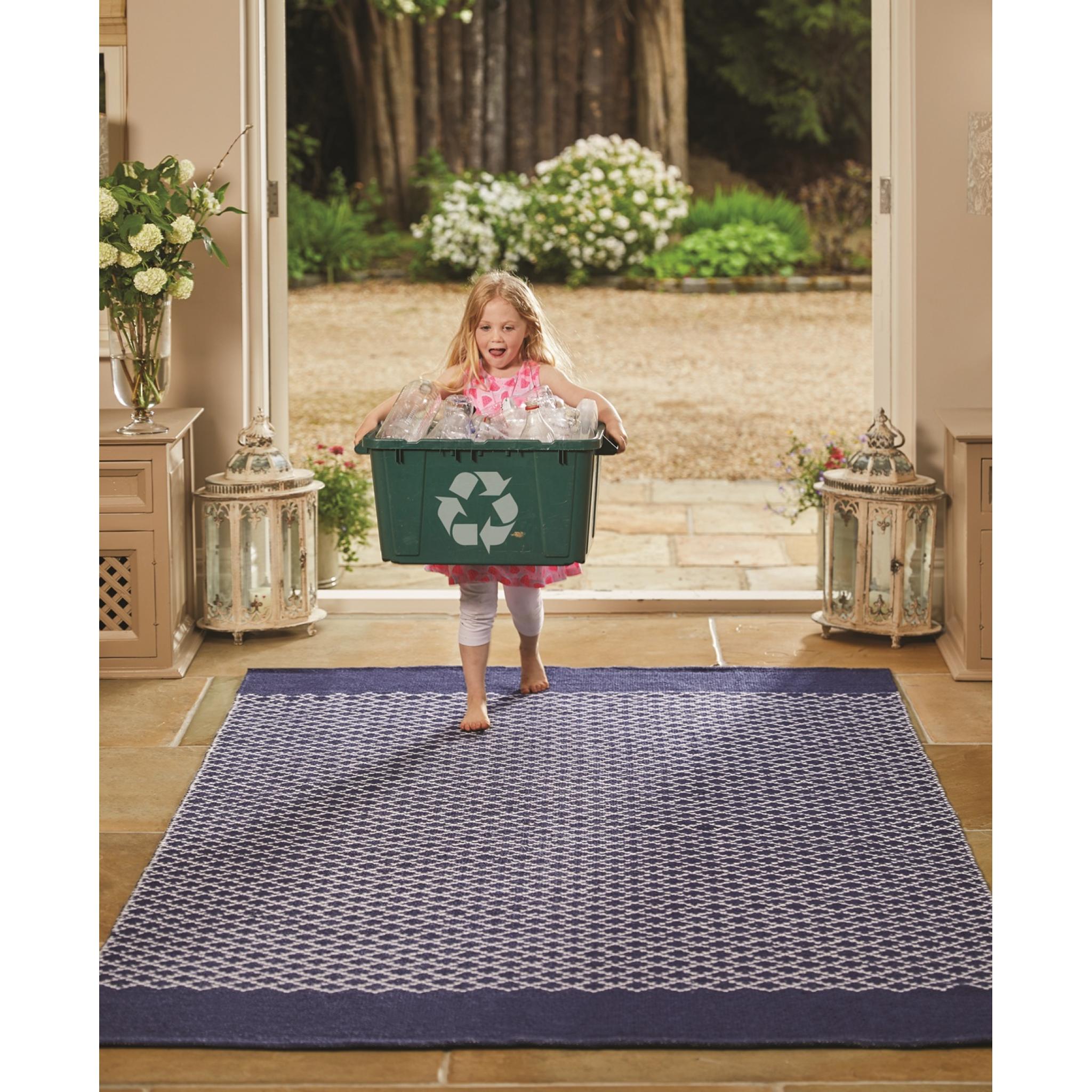 Hug Rug Woven Trellis Indoor Outdoor Rug Navy in Large 160X230 cm