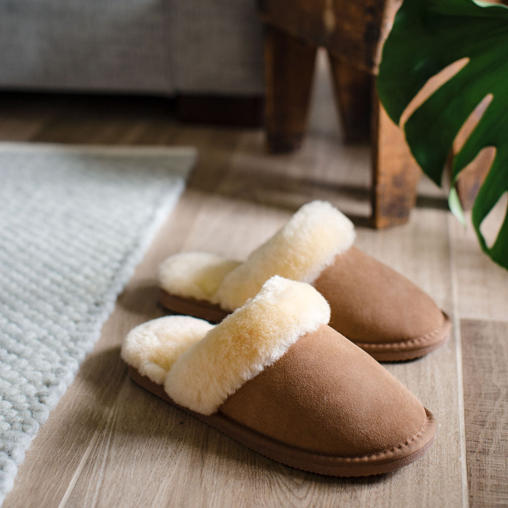 Ladies 'Luna' Lambswool Lined Slipper Mule - Chestnut