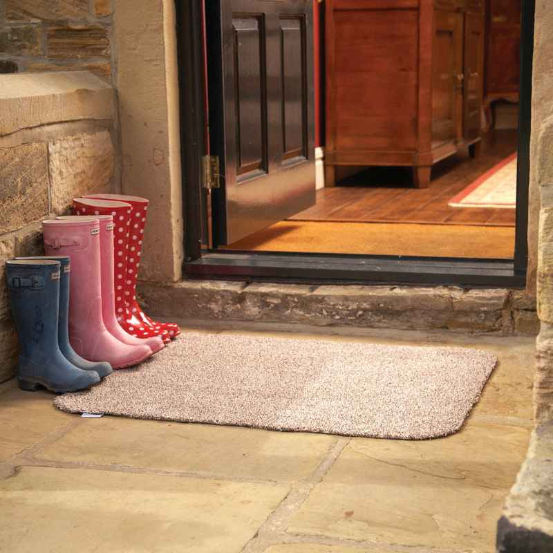Plain Fleck Washable Hug Rug Doormat in Linen