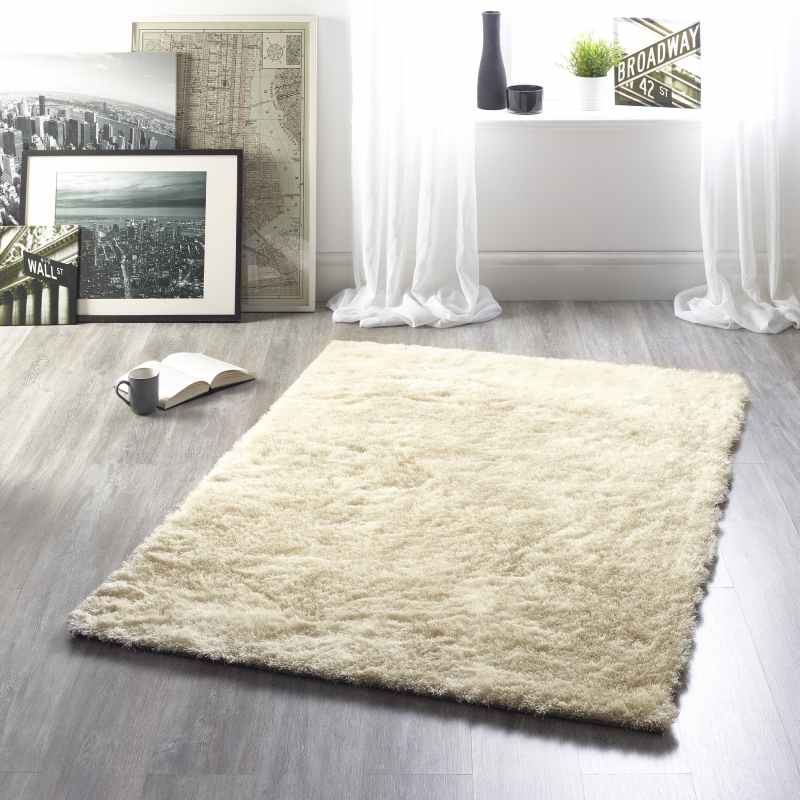 Shimmer Shaggy Lustrous Rugs in Champagne