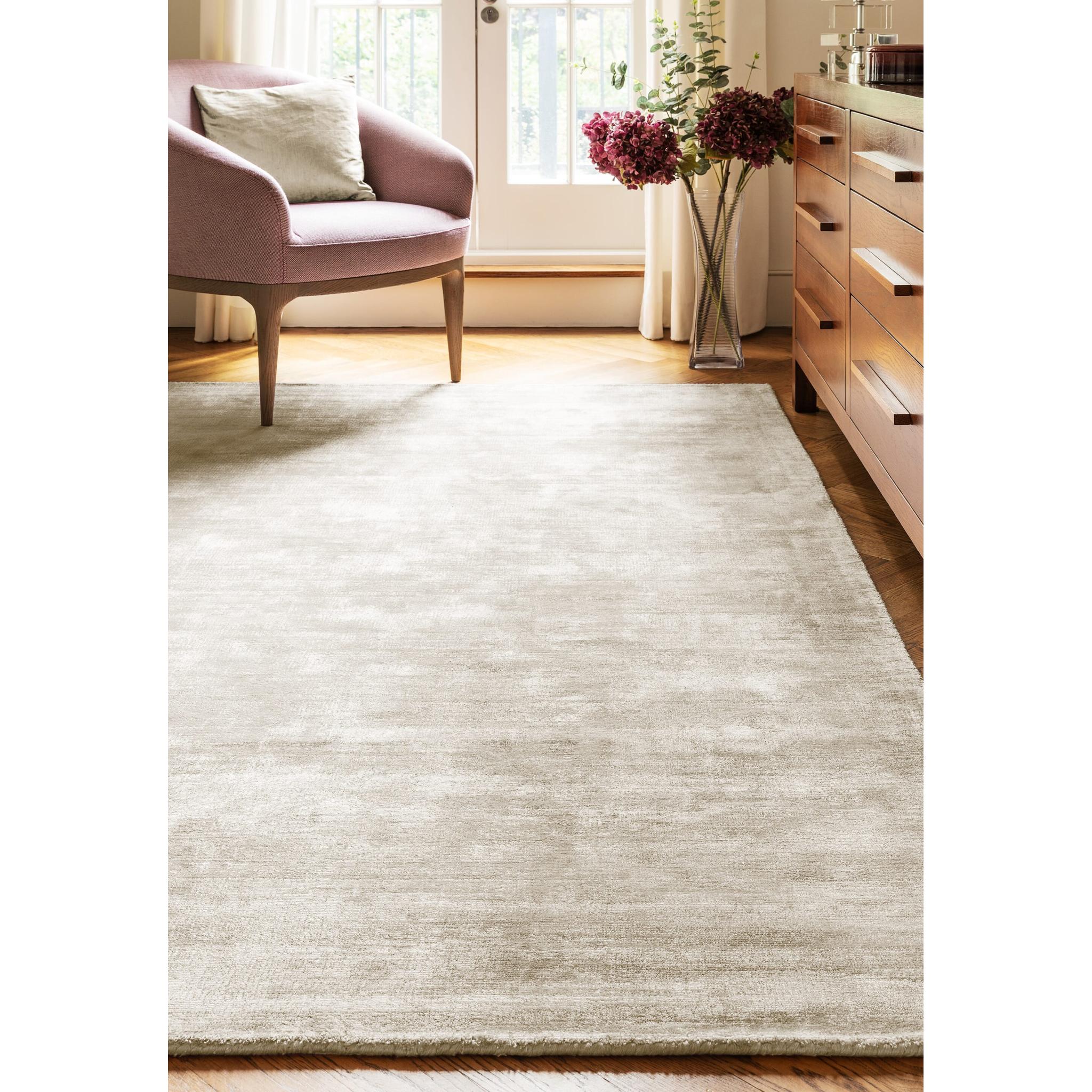 Blade Plain Silky Hand Woven Viscose Soft Shiny Rug Runner in Putty Ivory Medium 120x170 cm (4'x5'6")