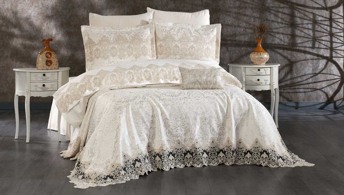 Mavera 8-Piece Luxury Bridal Bedding Set