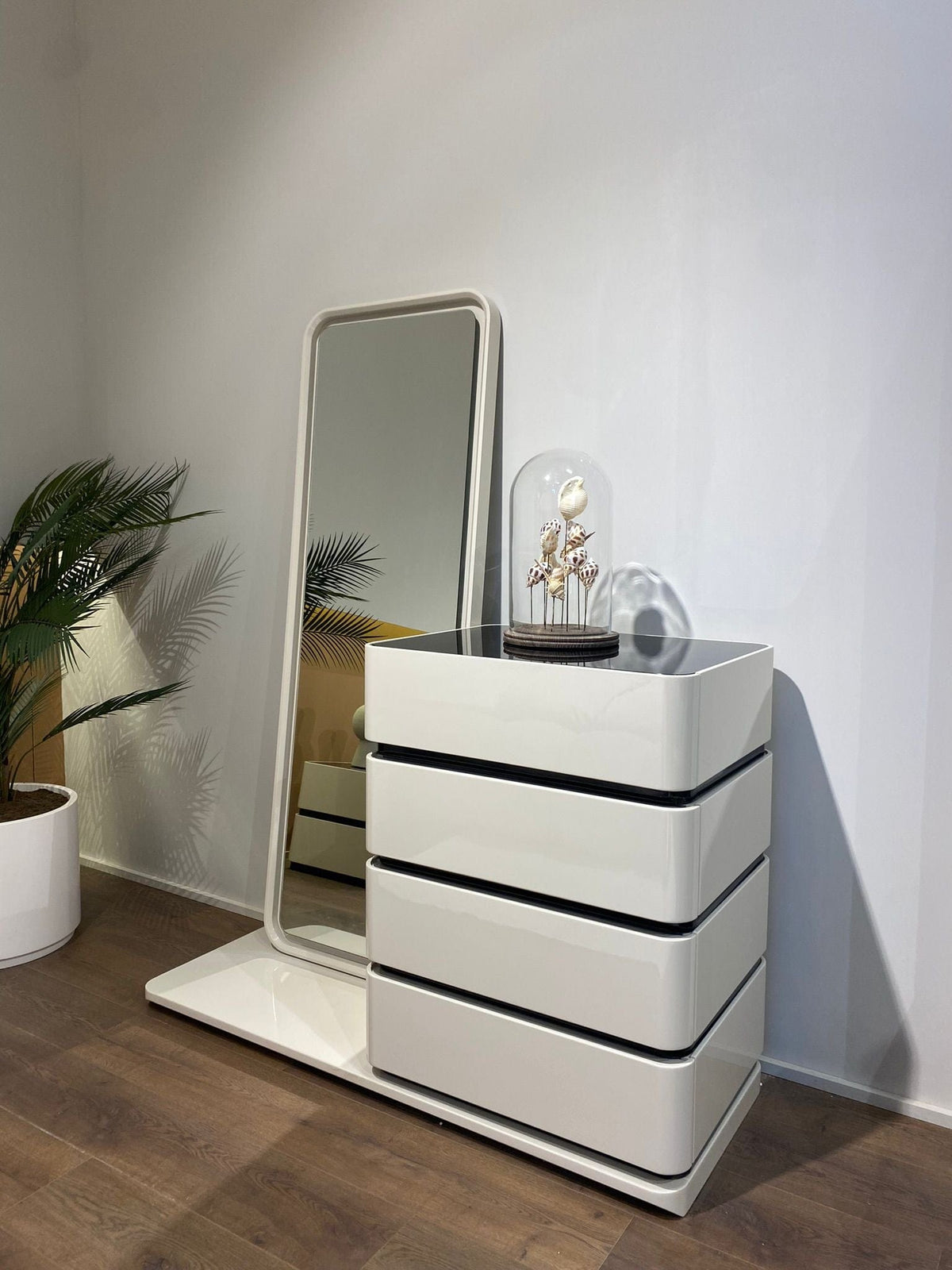 Lily Chest Of Drawers With Long Mirror