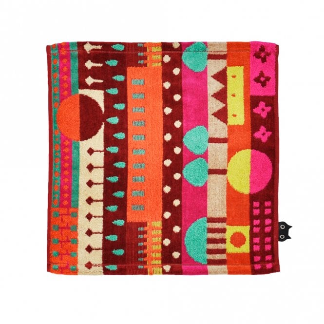 Landscape Red Guest Towel