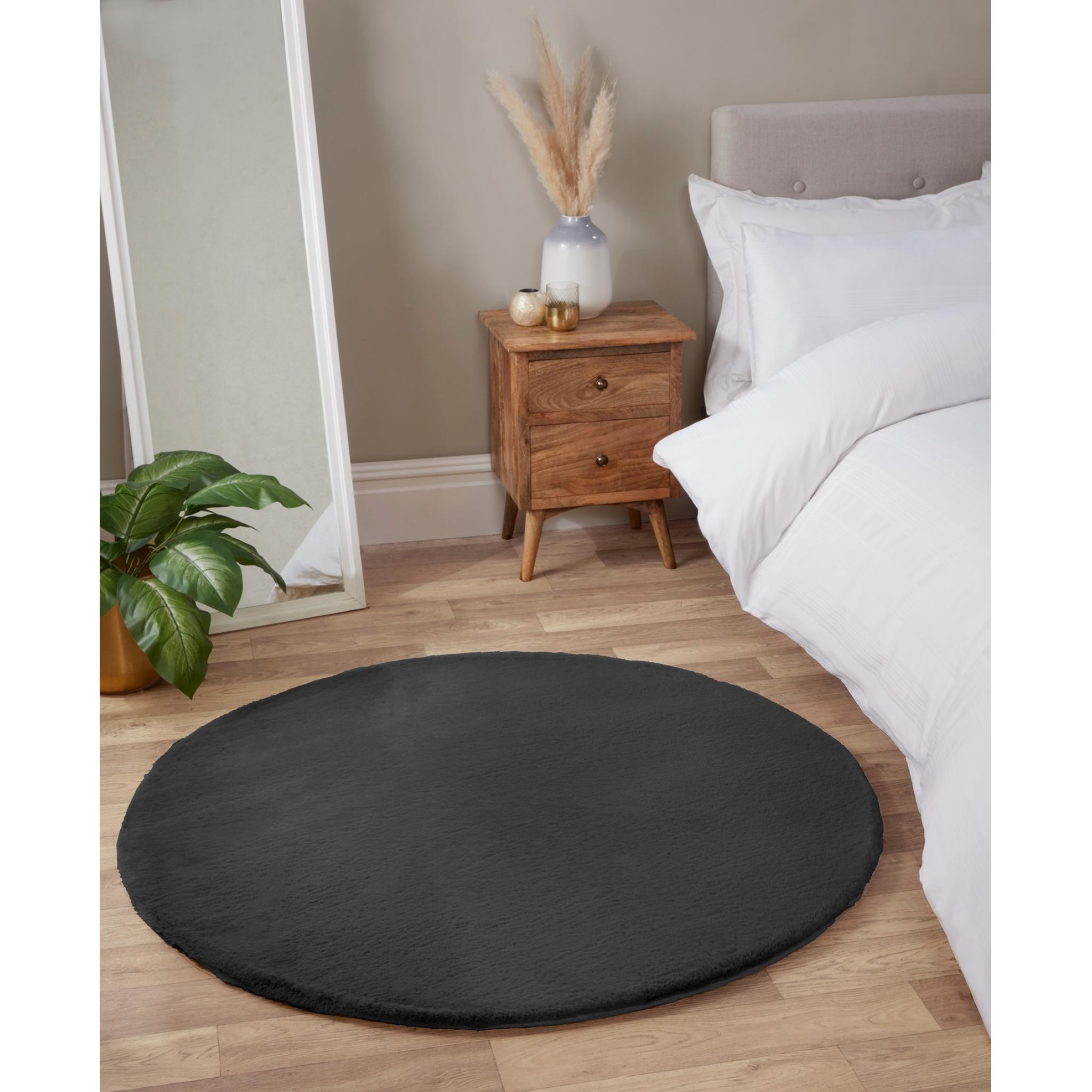 Luxe Faux Fur Plain Super Soft Shaggy Rug in Charcoal Grey Circle 133x133 cm (4'5"x4'5")