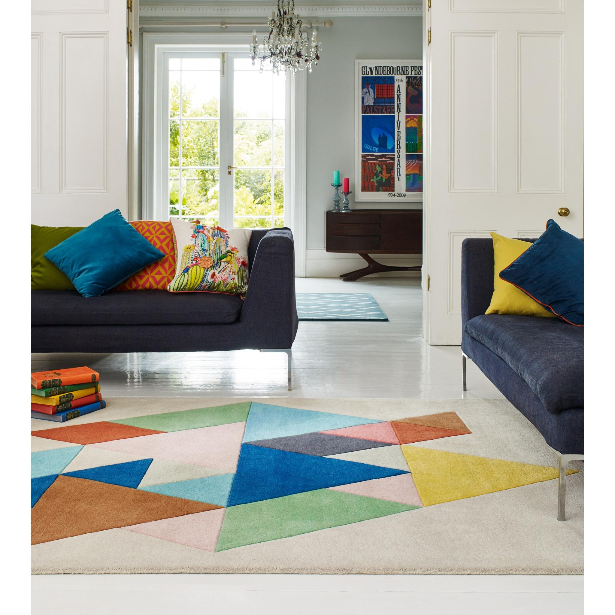 Reef Triangles RF18 Geometric Pattern Hand Tufted Rug in Multicolours Medium 120x170 cm (4'x5'6")