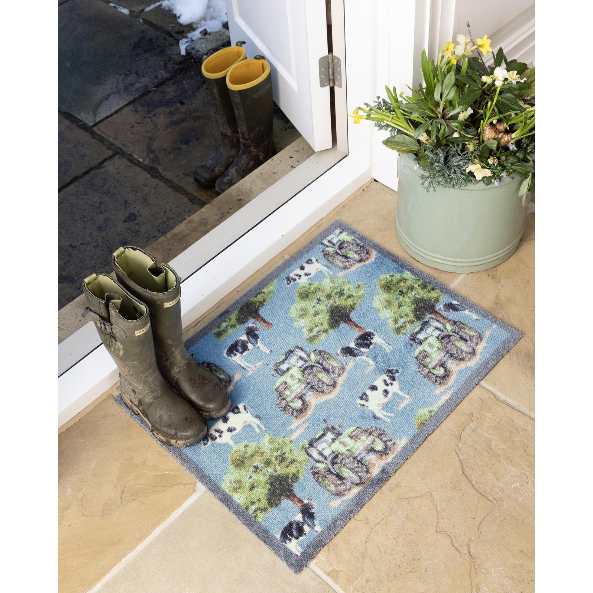 Hug Rug Farmyard Tractors & Cow Home Entryway Doormat Washable Non Slip Rug in 65 x 85 cm