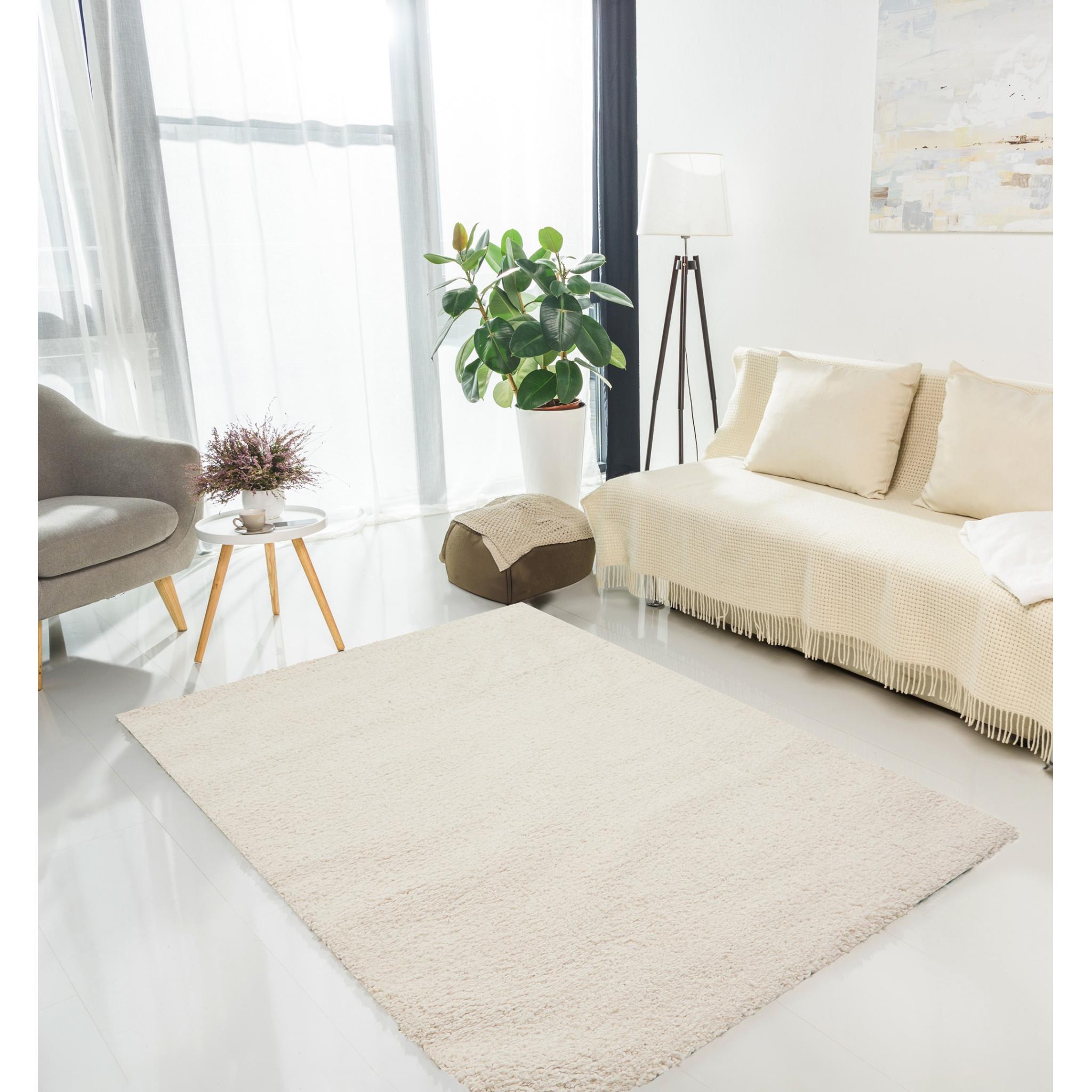 Super Comfy Soft Plush Shaggy Rug in Natural Medium 120x160 cm (4'x5'4")