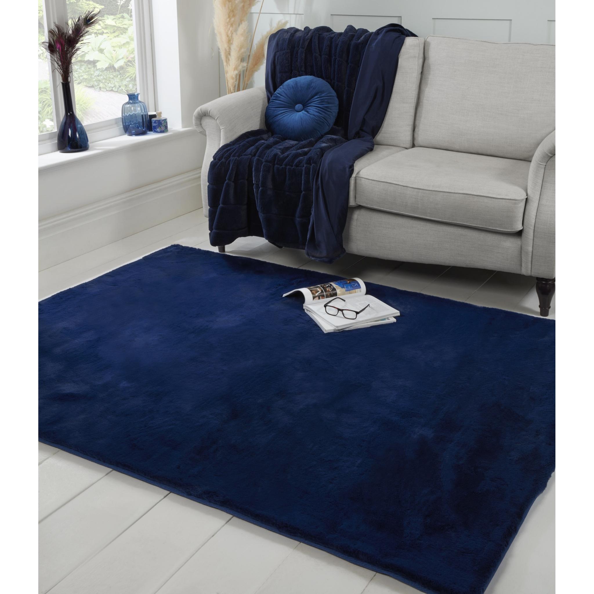 Luxe Faux Fur Plain Super Soft Shaggy Rug in Navy Blue Medium 120x170 cm (4'x5'6")