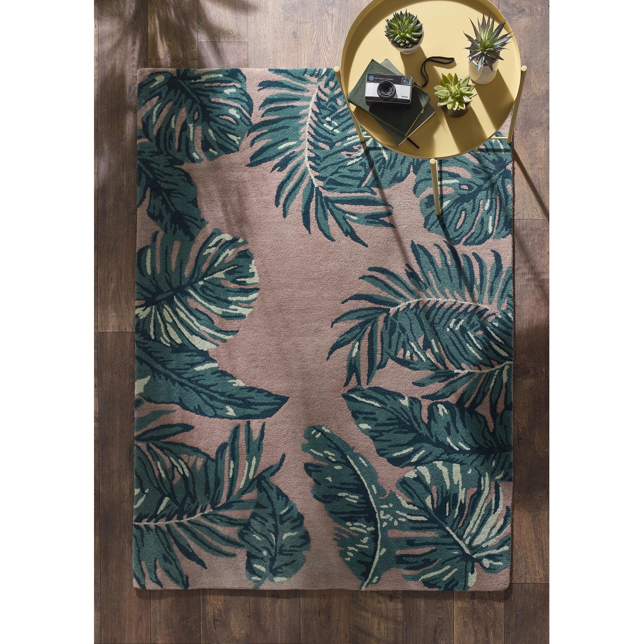 Tropical Green Leaves Hand Tufted Wool Rug in Blush Pink 80x150cm (2'6"x5'0")