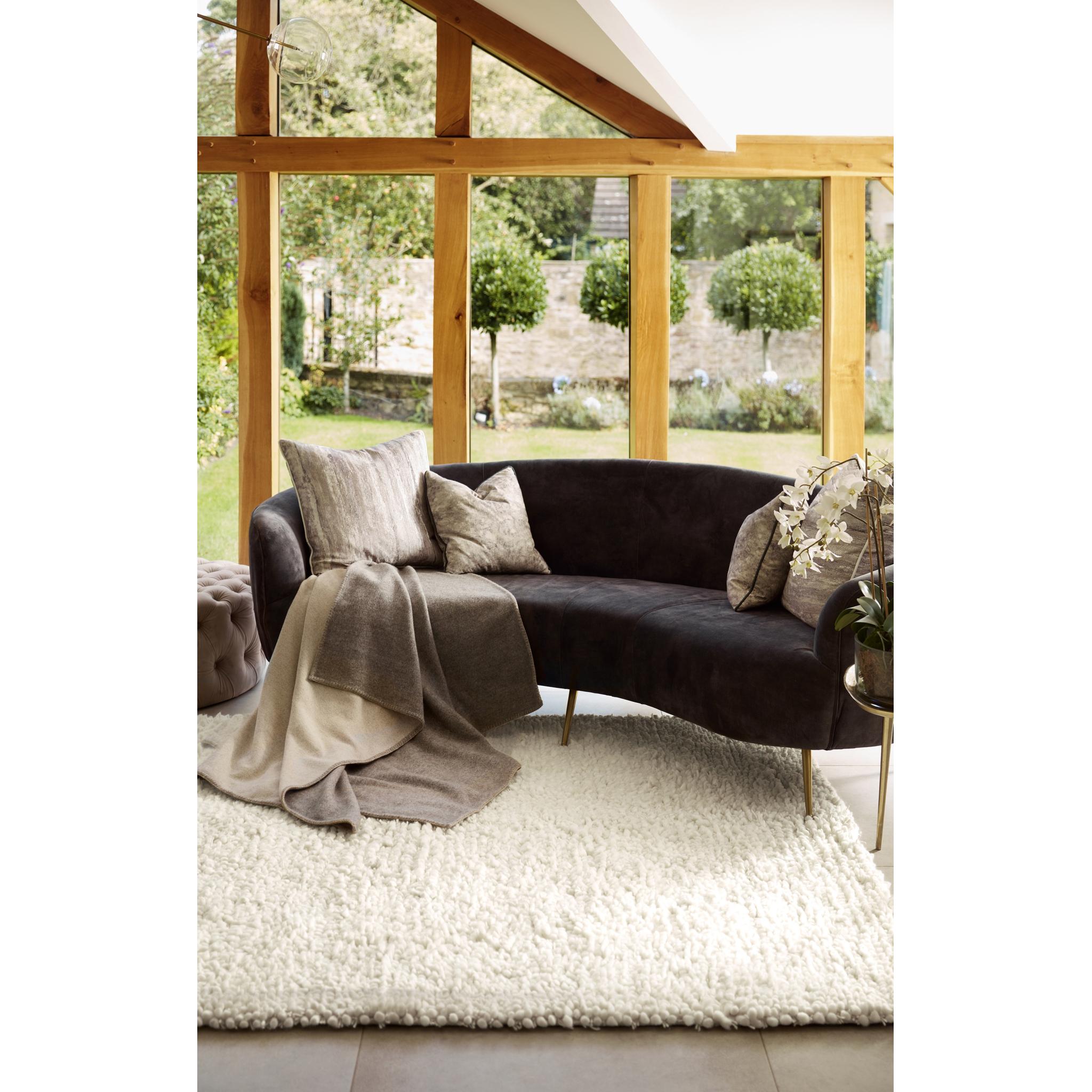 Maine Ivory Tubular Pile Rug Hand-Woven with New Zealand & European Wools, Thick Luxurious Soft Pile, Contemporary Natural Style for Modern & Traditional Interiors Small 80x150 cm (2'6"x5')