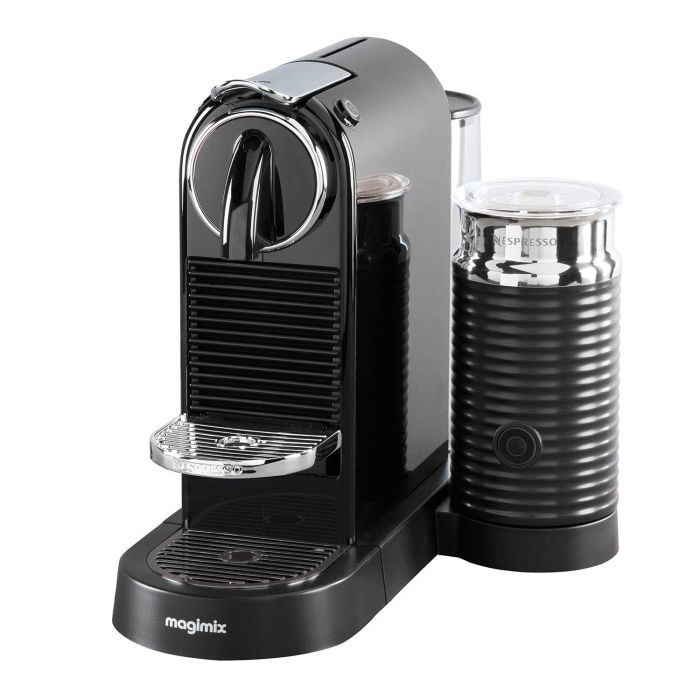 Magimix 11317UK Pod Coffee Machine with Milk Frother Nespresso 1L 1870W Black