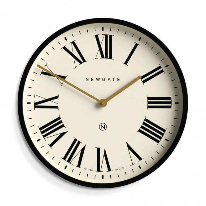 Universal Roman Black Wall Clock